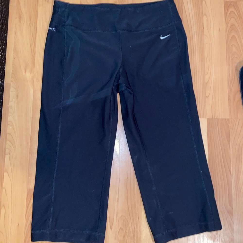 Nike Capris leggings